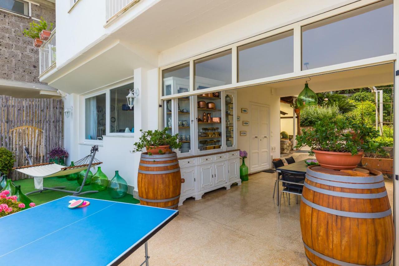 Villa Sorrento Flats Bagian luar foto