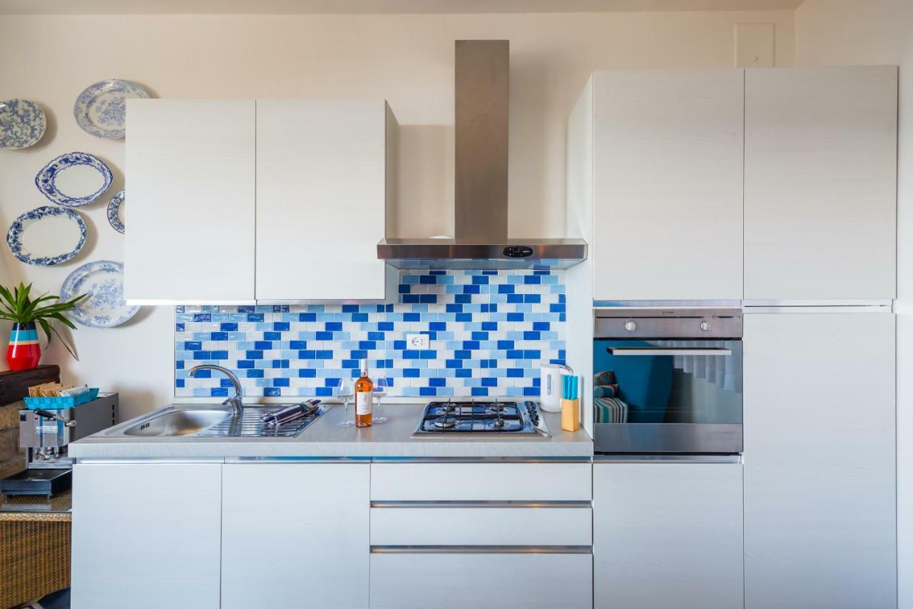 Villa Sorrento Flats Bagian luar foto